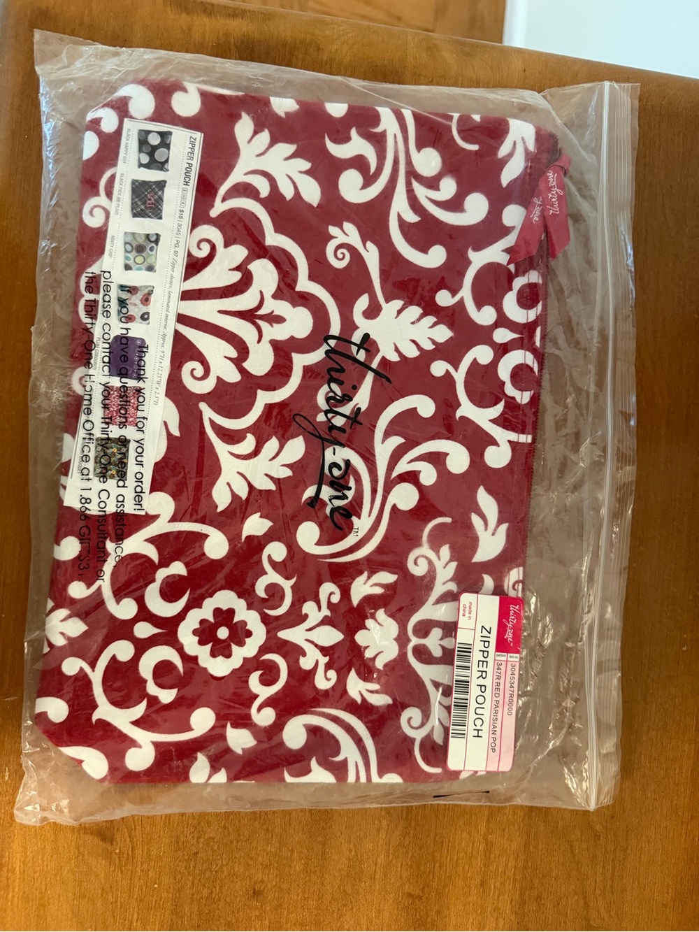 thirty-one Red and White Damask Zipper Pouch - Picture 2 of 3
